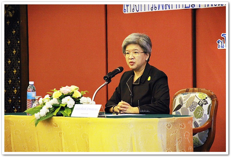 ﻿อธิบดีกรมบังคับคดีบรรยายพิเศษโครงการเพิ่มศักยภาพในการให้ความรู้กฎหมายด้านการบังคับคดีล้มละลายแก่เจ้าหน้าที่กรมบังคับคดี รุ่นที่ 1 